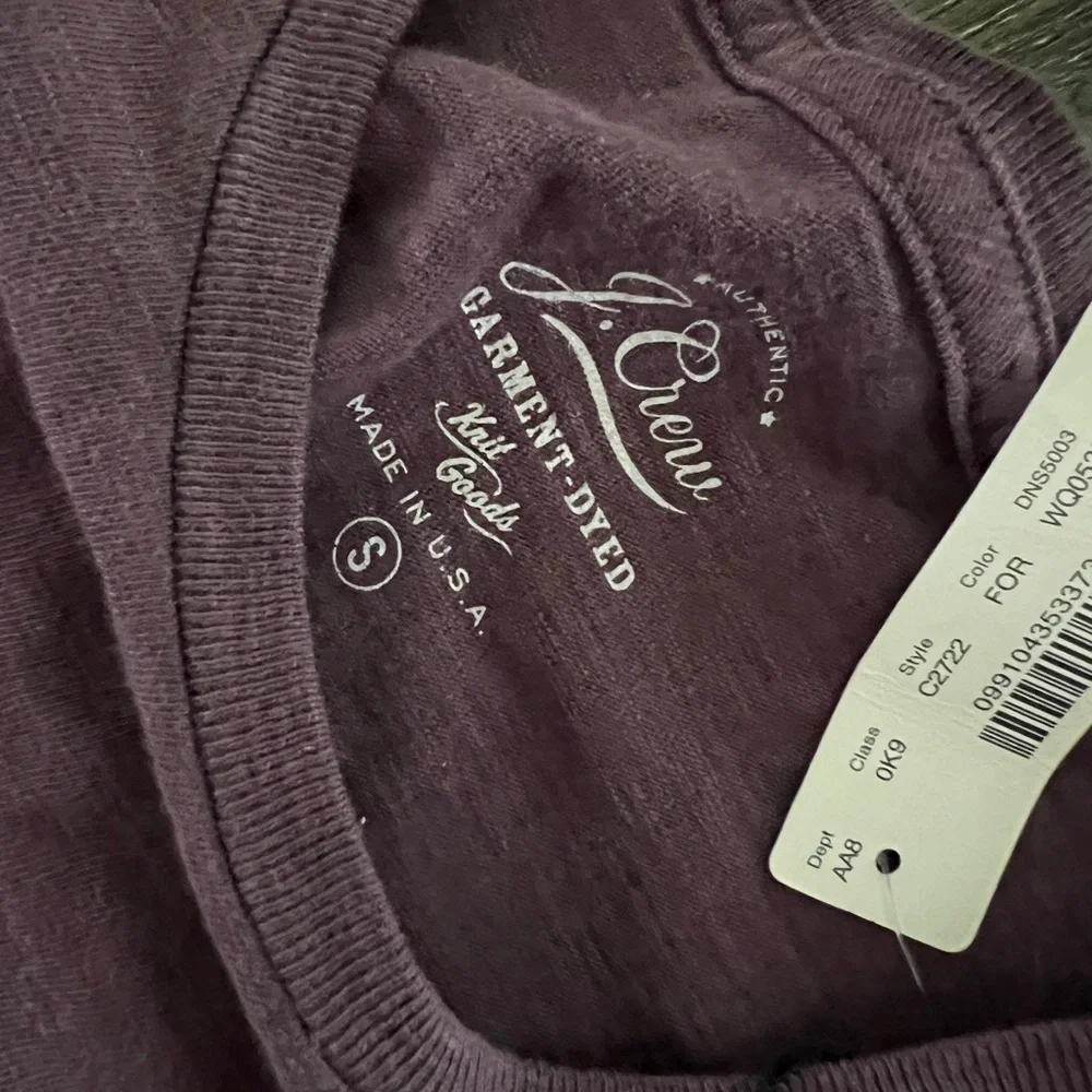 J. Crew NWT brownish purple garment dyed men’s Short Sleeve Tee SZS - Picture 6 of 7